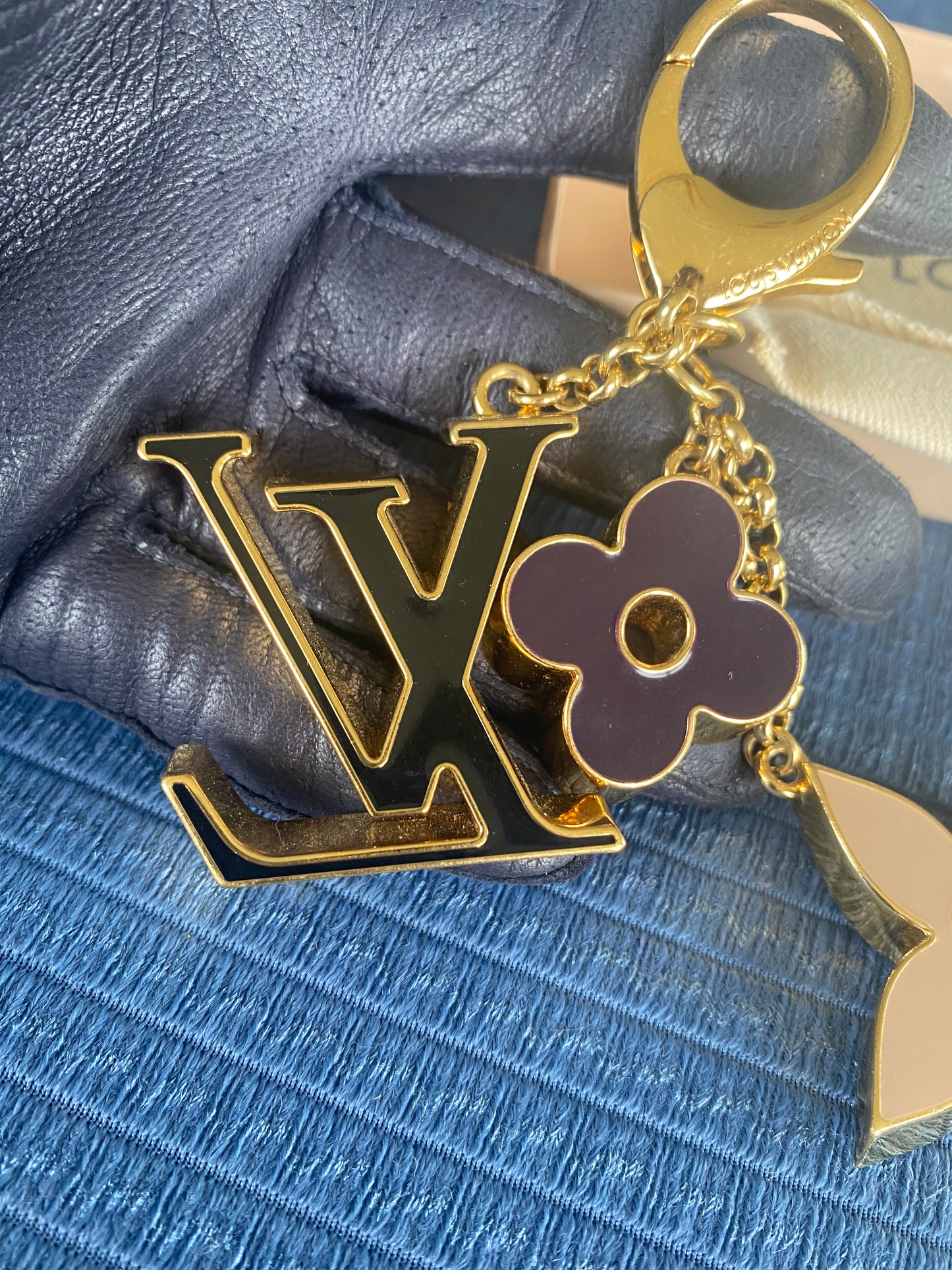 Louis Vuitton Fleur de Monogram Bag Charm Gold Metal