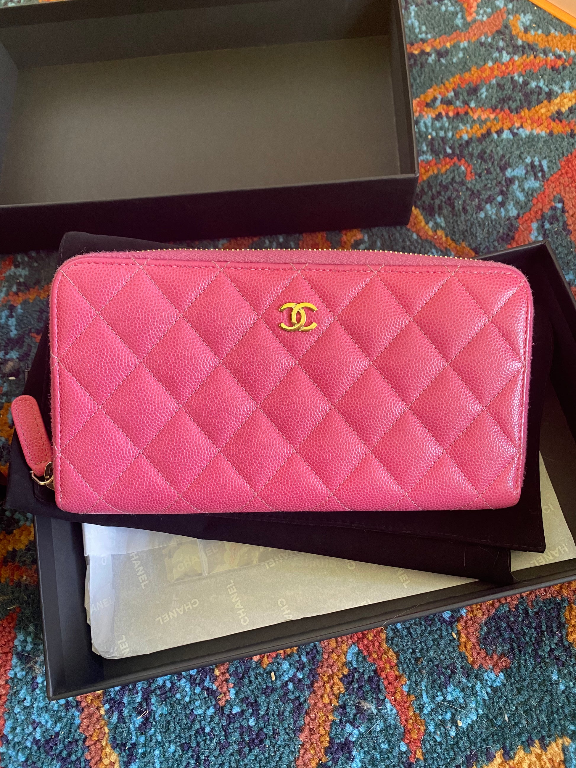 Chanel zippy wallet – Grazzie's Luxe CollectioNz